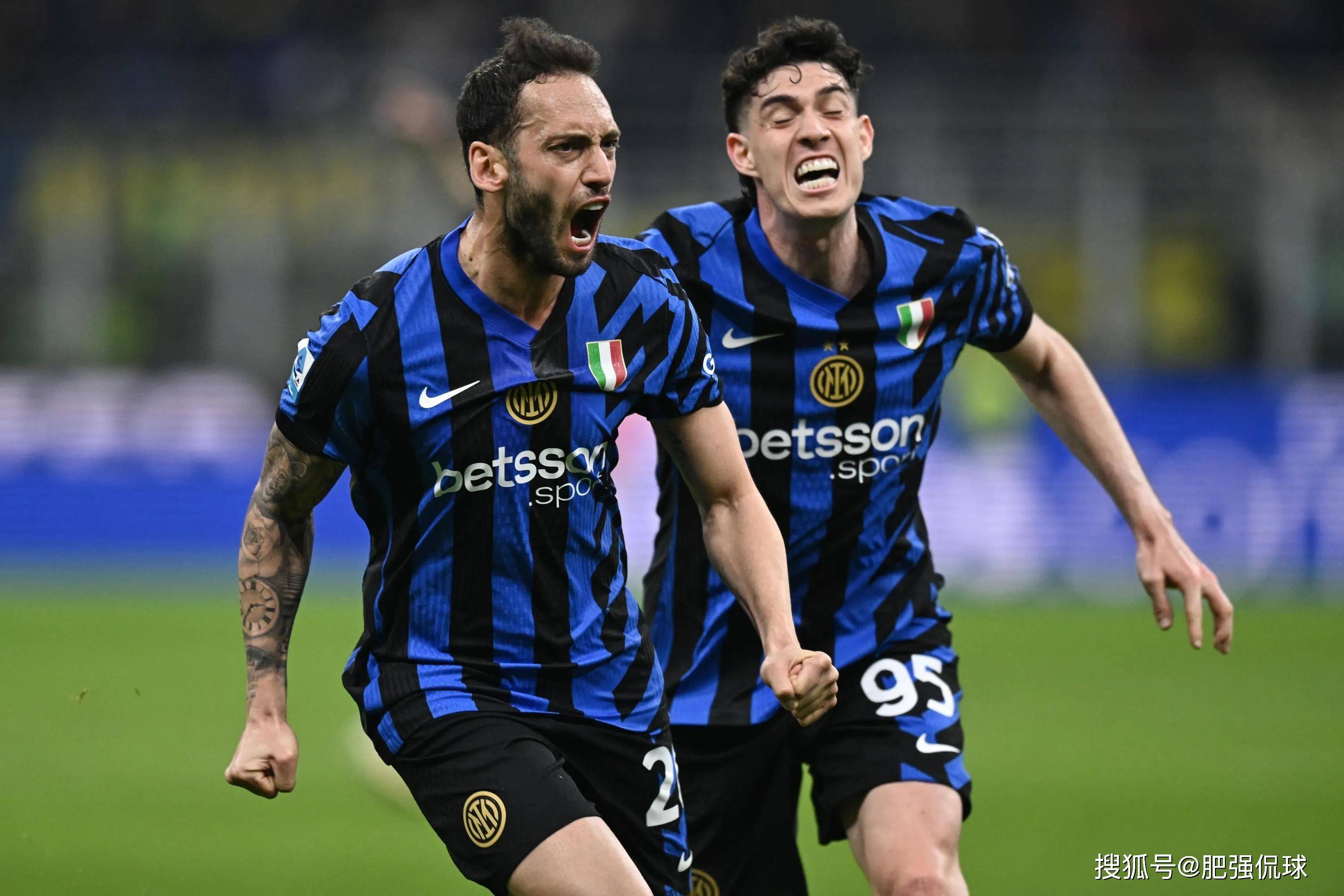 国米球员配合默契，帮助球队获胜