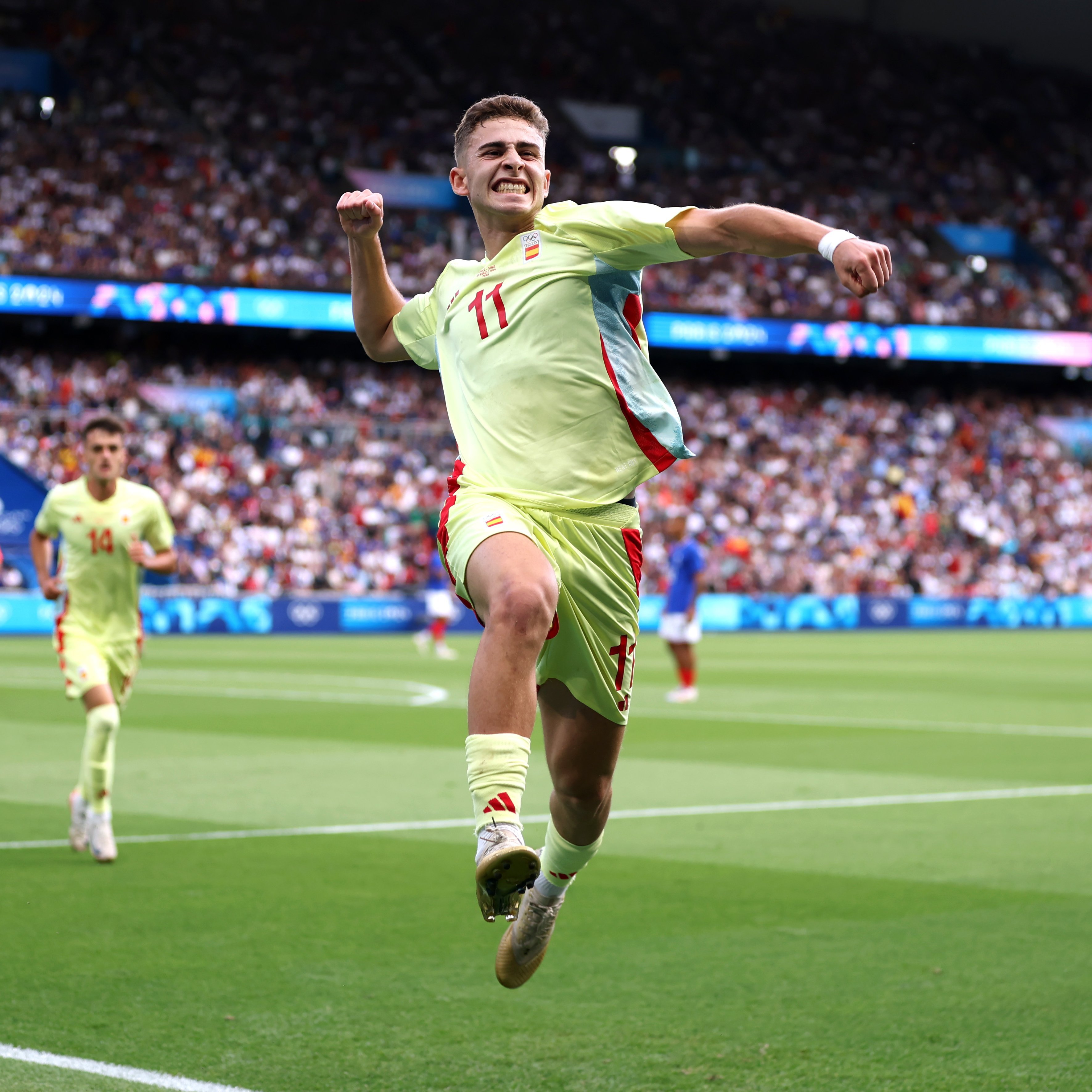 哥伦比亚前锋埃斯科巴入选国家队，备战重要比赛的简单介绍