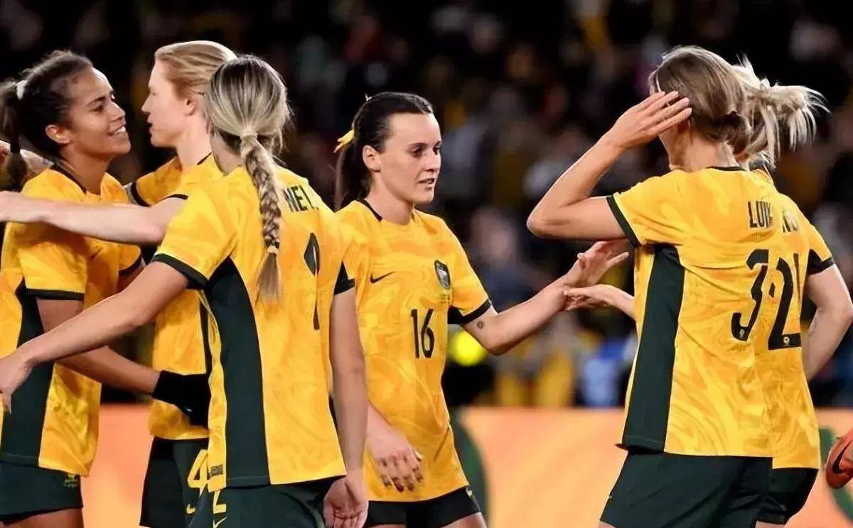 澳大利亚女足表现出色，赢得比赛