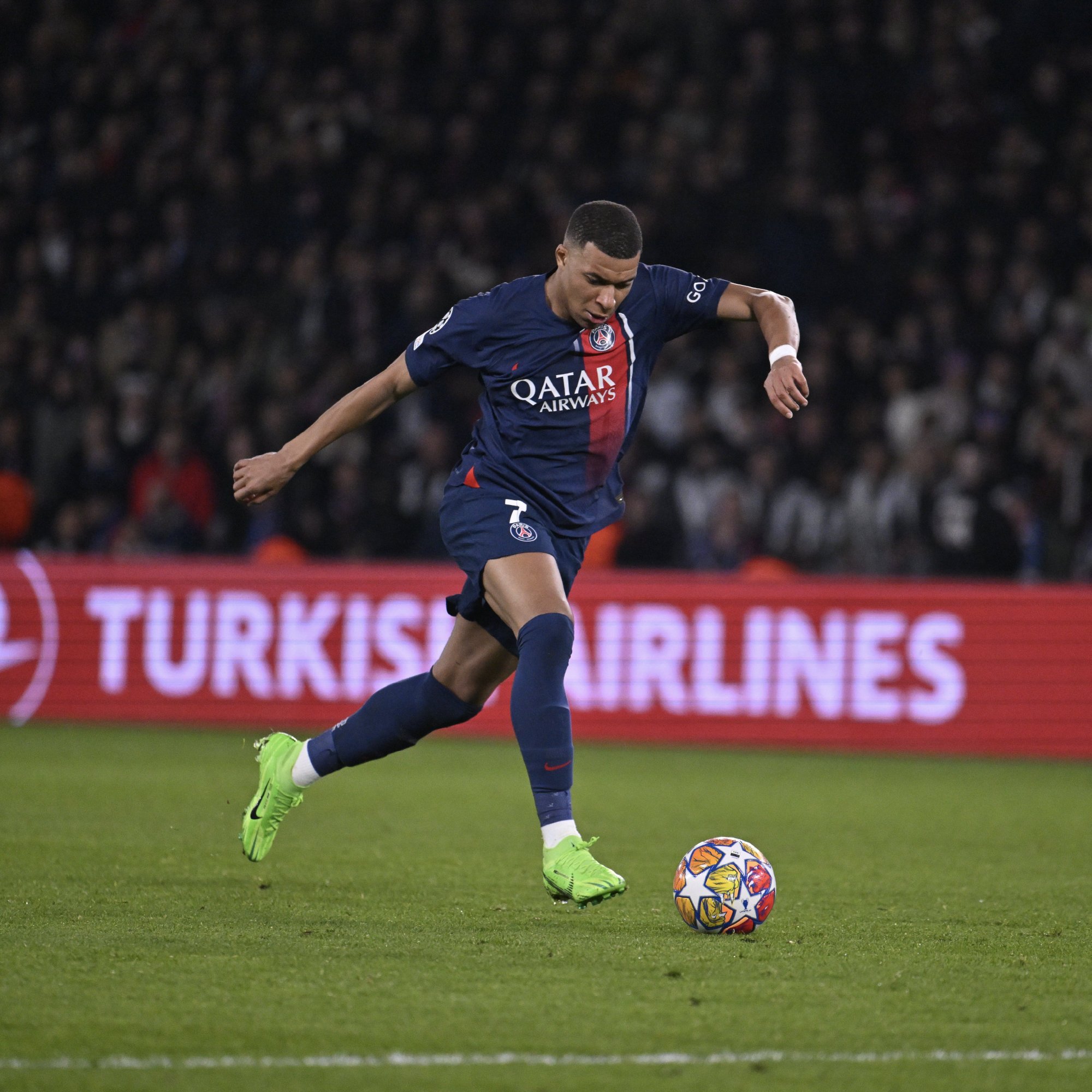 关于塞尔维亚球星在法国联赛中再次证明自己的信息