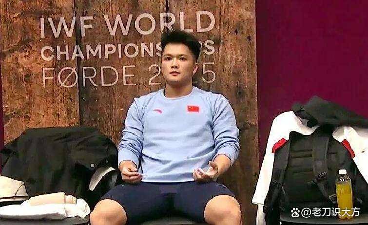 土耳其男子举重选手提前告负的简单介绍